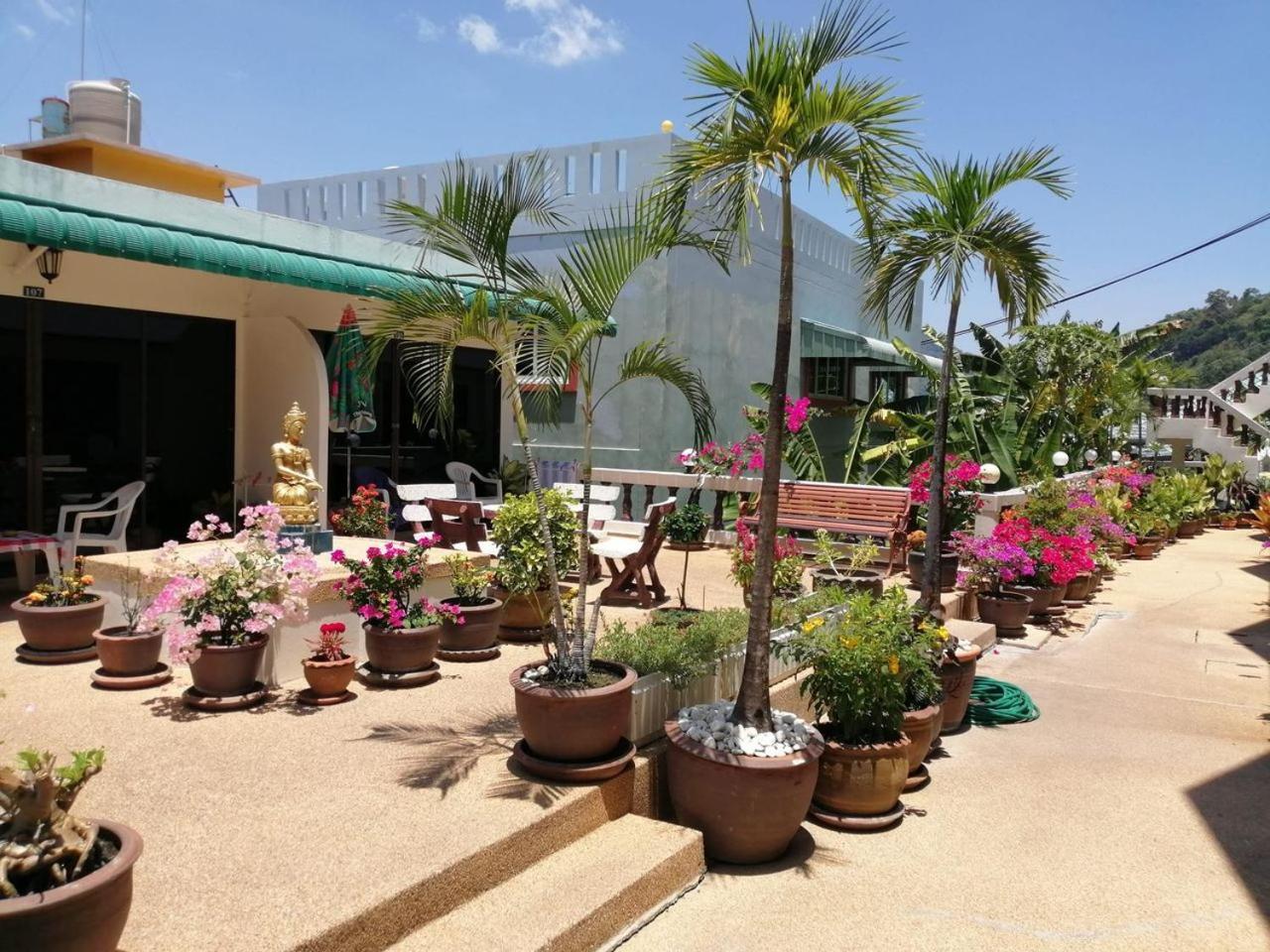 Blue Sky Residence Patong Екстериор снимка